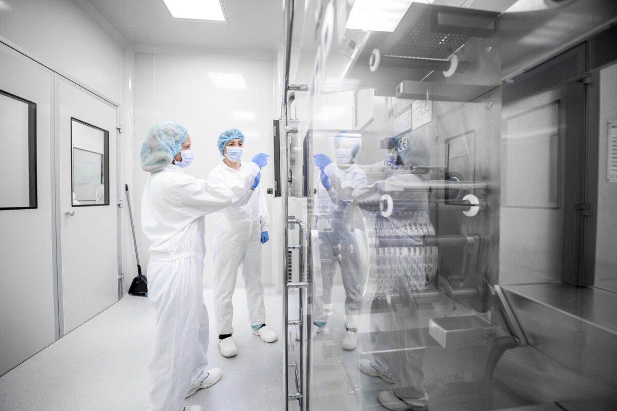 female scientists employees